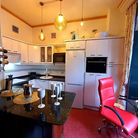 Apartmán Zentralclub Apartamento Paraguas *